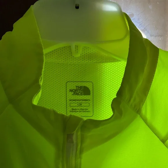 The North Face Women's Neon Yellow Running Jacket - Picture 2 of 7